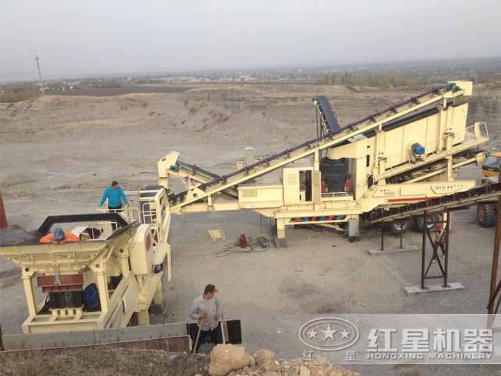 時產(chǎn)200方全自動碎石機(jī)生產(chǎn)現(xiàn)場,出料均勻,粒形好看 時產(chǎn)200方全自動碎石機(jī)生產(chǎn)現(xiàn)場,出料均勻,粒形好看