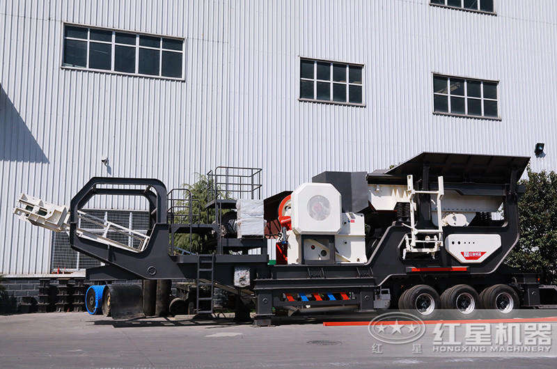 小型一體式移動破碎機:輪胎行走:配鄂破機 小型一體式移動破碎機:輪胎行走:配鄂破機