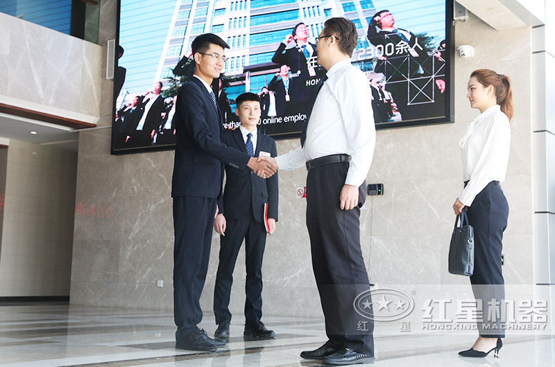 石頭碎沙生產(chǎn)線方案,廠家有專業(yè)人員設(shè)計 石頭碎沙生產(chǎn)線方案,廠家有專業(yè)人員設(shè)計