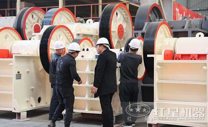 客戶到場參觀,專業技術人員全程講解 客戶到場參觀,專業技術人員全程講解