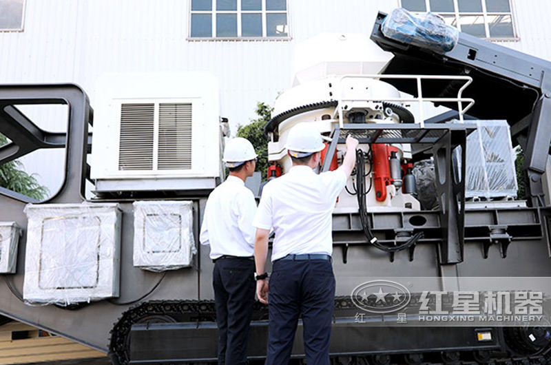 時(shí)產(chǎn)200-300噸青石移動(dòng)磕石子機(jī)現(xiàn)場(chǎng)咨詢 時(shí)產(chǎn)200-300噸青石移動(dòng)磕石子機(jī)現(xiàn)場(chǎng)咨詢