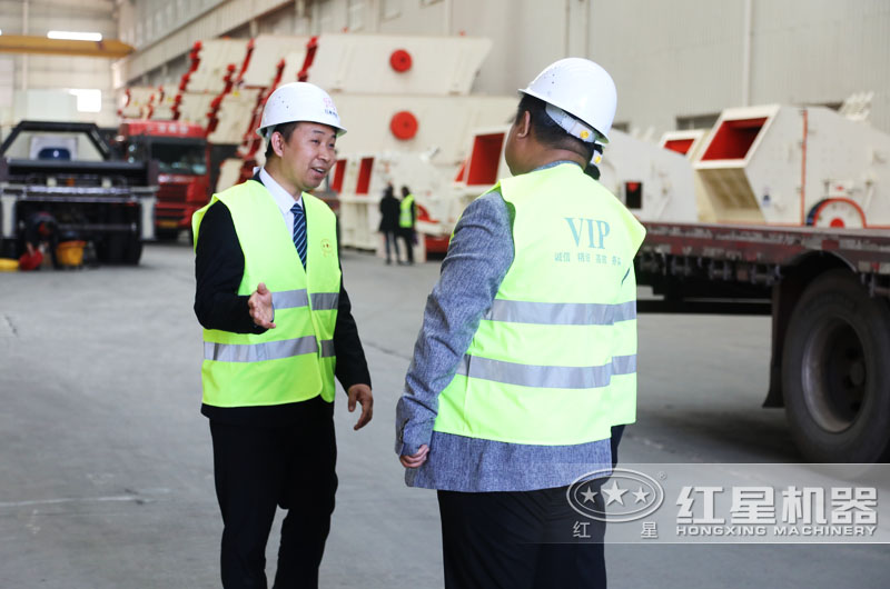 紅星廠區(qū)提供參觀并免費(fèi)咨詢服務(wù) 紅星廠區(qū)提供參觀并免費(fèi)咨詢服務(wù)