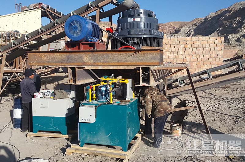 圓錐破碎機(jī) 圓錐破碎機(jī)