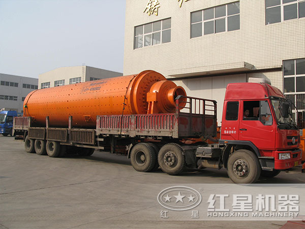 球磨機發(fā)往山西 球磨機發(fā)往山西