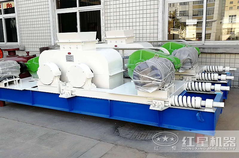 小型對輥制砂機設備圖片 小型對輥制砂機設備圖片