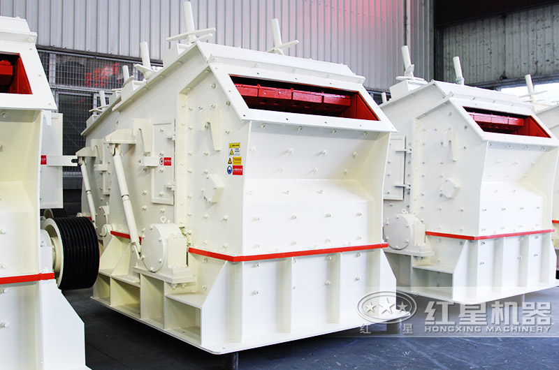 反擊式石子破碎機,整齊度高,粒型好 反擊式石子破碎機,整齊度高,粒型好