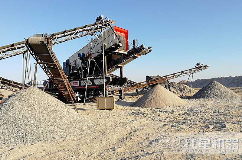 小型移動(dòng)破碎機(jī)圖片 小型移動(dòng)破碎機(jī)圖片