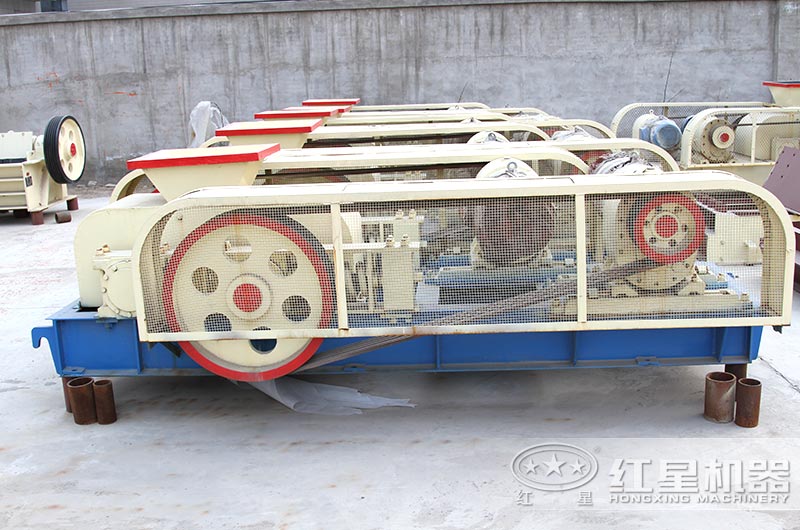 對輥制砂機型號齊全，有現貨