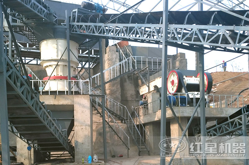 山東客戶時(shí)產(chǎn)100噸玄武巖破碎生產(chǎn)線 山東客戶時(shí)產(chǎn)100噸玄武巖破碎生產(chǎn)線