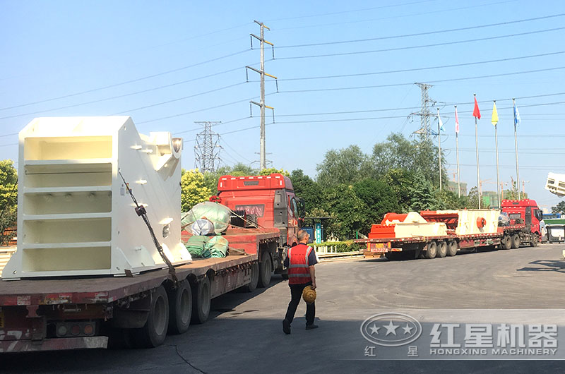 912生產(chǎn)線設(shè)備發(fā)貨現(xiàn)場(chǎng) 912生產(chǎn)線設(shè)備發(fā)貨現(xiàn)場(chǎng)