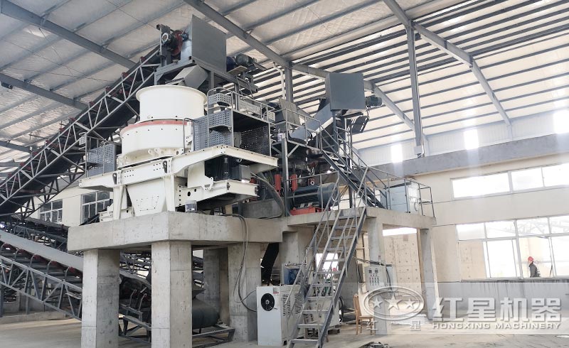 制砂現(xiàn)場(chǎng) 制砂現(xiàn)場(chǎng)