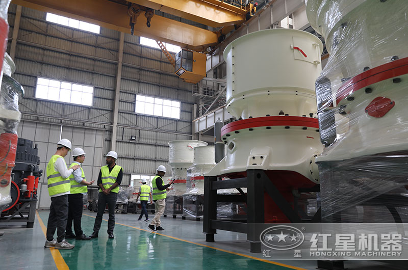 圓錐破碎機(jī) 圓錐破碎機(jī)