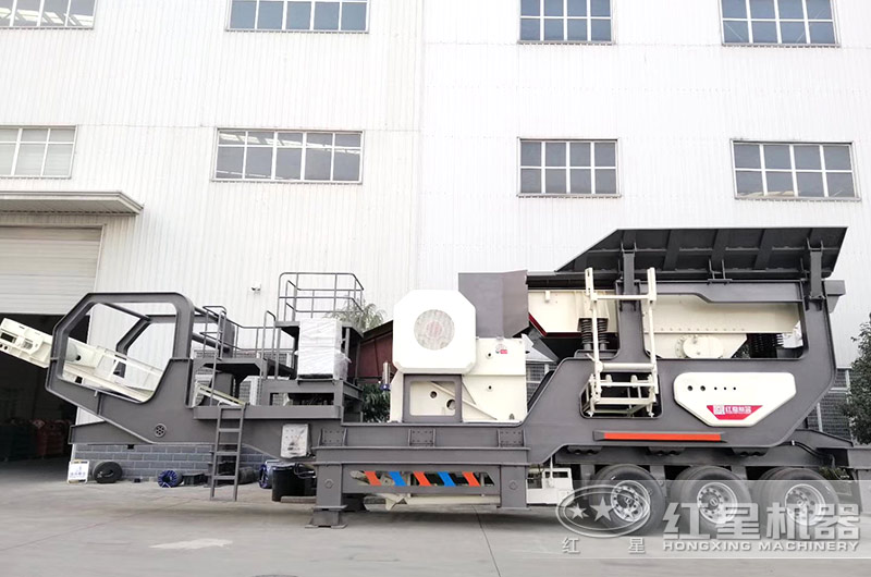 移動錘式破碎機(jī) 移動錘式破碎機(jī)