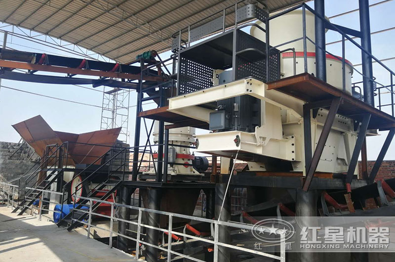 鵝卵石制砂生產現場 鵝卵石制砂生產現場